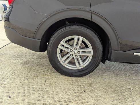 Certified 2024 Ford Explorer XLT w/ Equipment Group 202A image 12