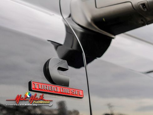 Used 2024 RAM 2500 Laramie w/ Night Edition image 5