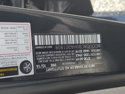 Used 2017 Mercedes-Benz S 550 Sedan image 28