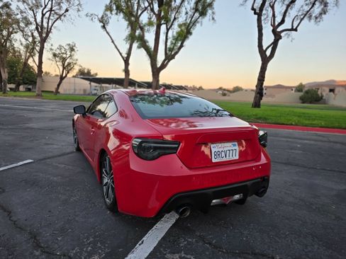 Used 2016 Scion FR-S RWD image 28