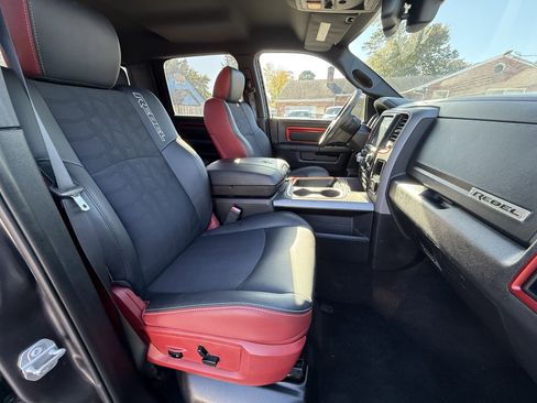 Used 2016 RAM 1500 Rebel w/ Luxury Group image 19