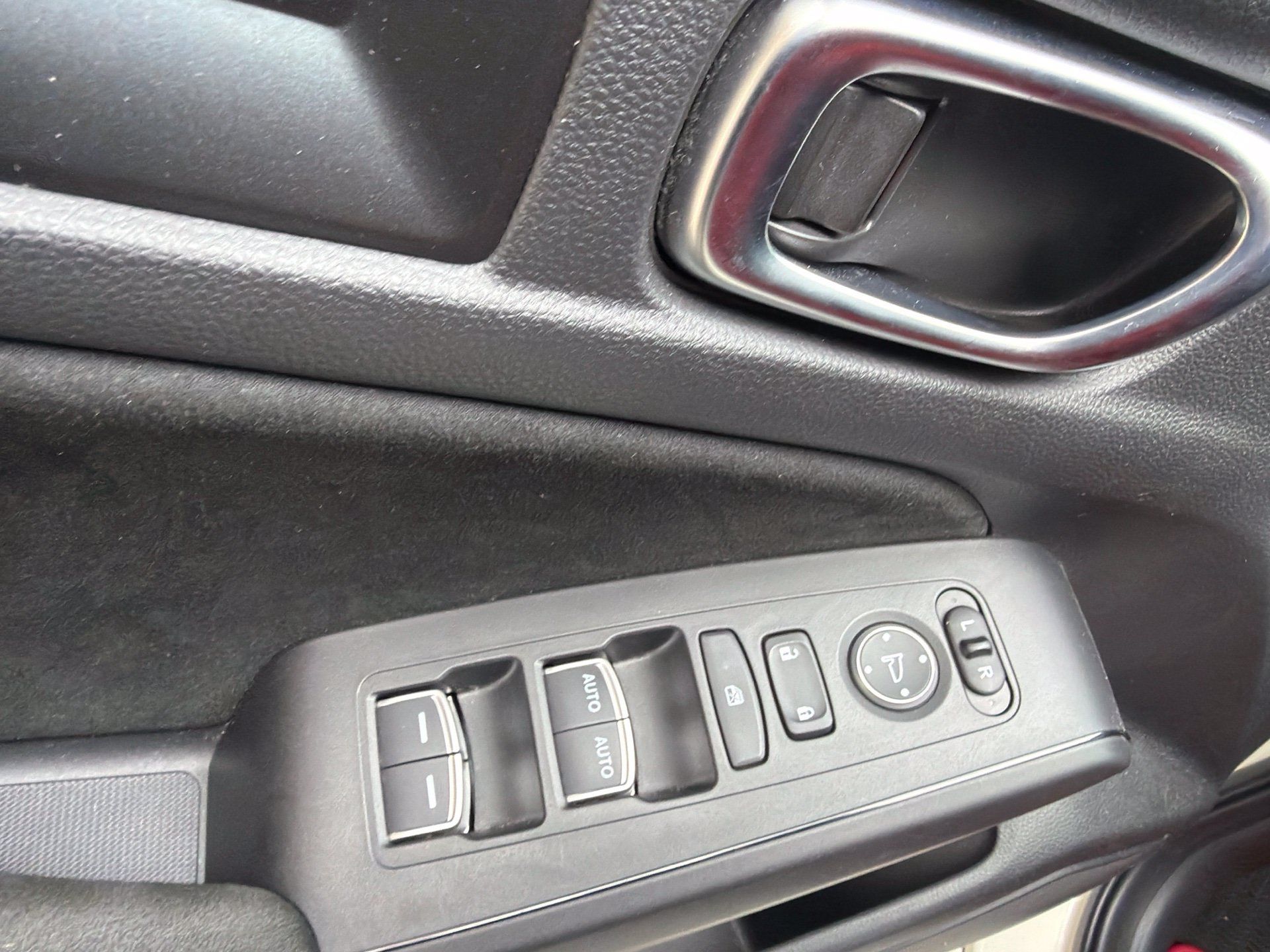 Used 2025 Honda Civic Type R image 11