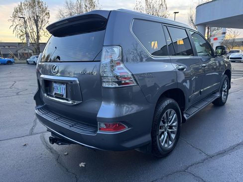 Used 2017 Lexus GX 460 Luxury image 5
