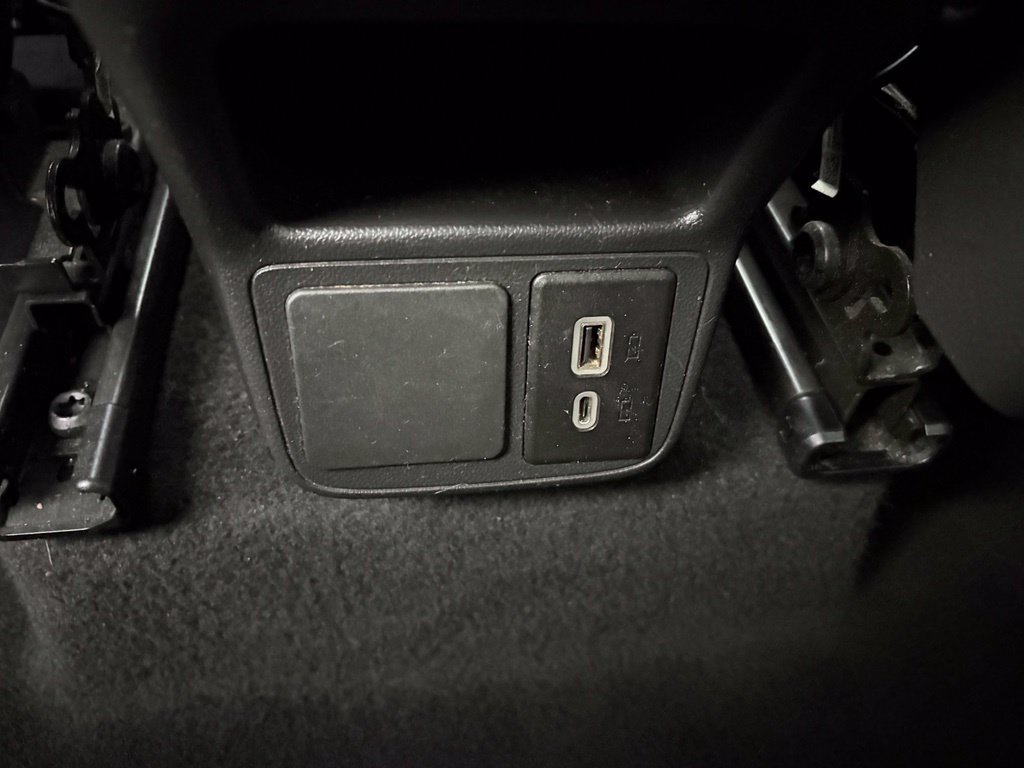 Used 2021 Buick Encore GX Select FWD image 16