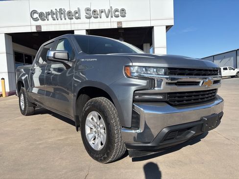 Used 2020 Chevrolet Silverado 1500 LT image 1