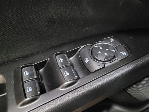 Used 2018 Ford Fusion SE w/ Equipment Group 201A AWD/4WD image 27