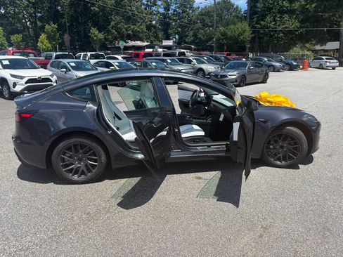 Used 2026 Tesla Model 3 RWD image 24