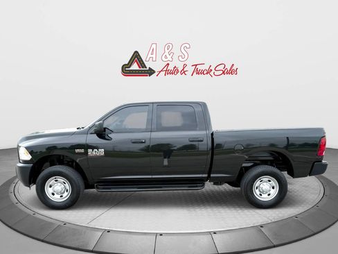 Used 2018 RAM 2500 Tradesman w/ Popular Equipment Group AWD/4WD image 4