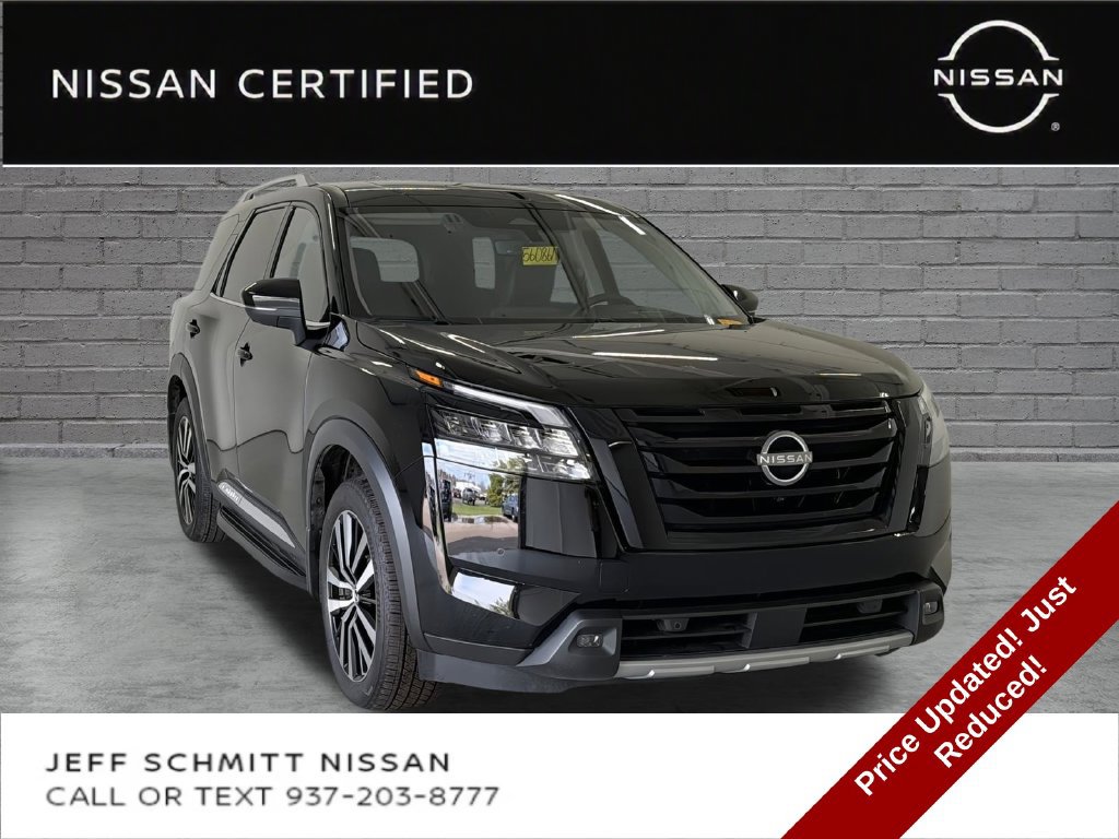 Certified 2025 Nissan Pathfinder Platinum w/ Lighting Package (N93) FWD image 1