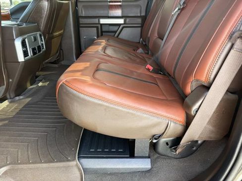 Used 2022 Ford F250 King Ranch w/ King Ranch Ultimate Package AWD/4WD image 15