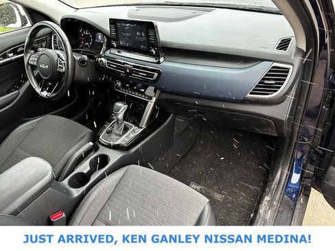 Used 2023 Kia Seltos S image 20