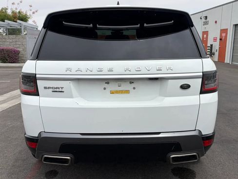 Used 2018 Land Rover Range Rover Sport HSE AWD/4WD image 4