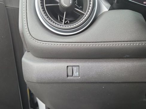 Certified 2025 Chevrolet Colorado LT RWD image 25