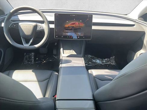 Used 2025 Tesla Model 3 Long Range RWD image 19