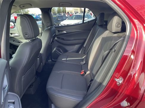 Used 2021 Buick Encore GX Preferred w/ Sport Touring Package image 12