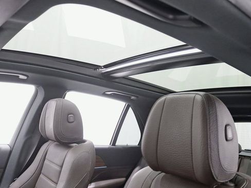 Used 2022 Mercedes-Benz GLE 580 4MATIC image 37