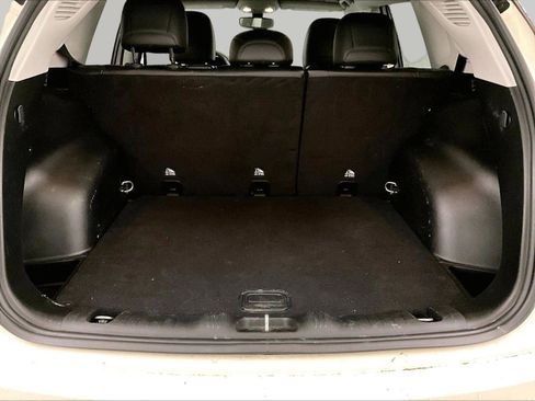 Used 2019 Jeep Compass Latitude w/ Popular Equipment Group AWD/4WD image 33