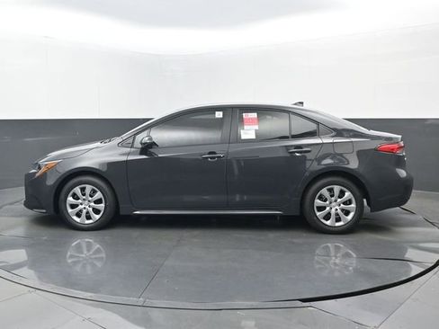 New 2026 Toyota Corolla LE FWD image 20