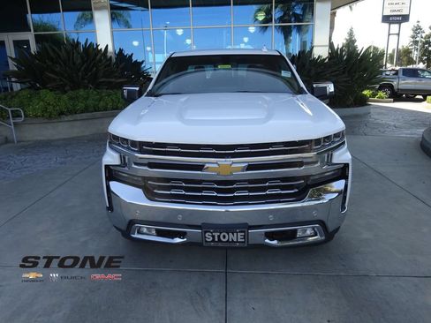 Certified 2020 Chevrolet Silverado 1500 LTZ w/ LTZ Plus Package AWD/4WD image 2
