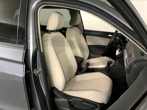 Used 2021 Volkswagen Tiguan S FWD image 7