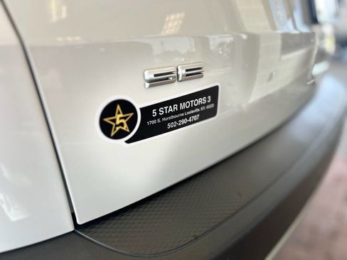 Used 2022 Ford Escape SE w/ Cold Weather Package image 24