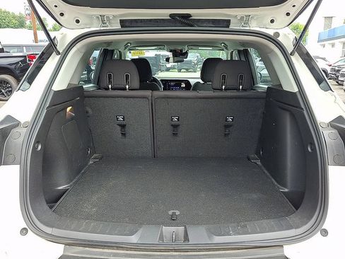 Used 2024 Chevrolet TrailBlazer LS FWD image 27