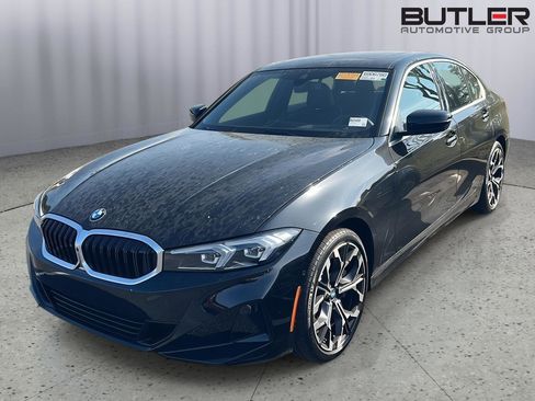 Used 2026 BMW 330i Sedan image 2