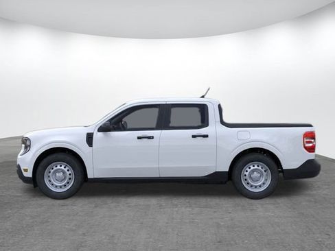 New 2025 Ford Maverick XL image 3