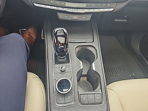 Used 2020 Cadillac XT4 Sport w/ Driver Assist Package image 5