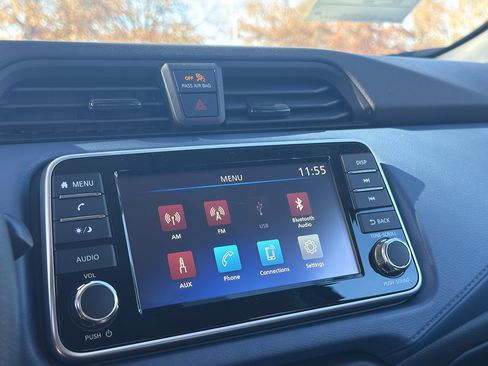 New 2025 Nissan Versa SV image 23