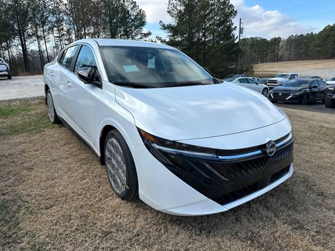 New 2026 Nissan Sentra SR w/ SR Premium Package image 3