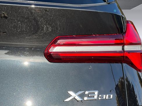 Used 2025 BMW X3 xDrive30i w/ Convenience Package image 12