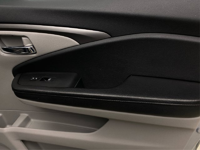 Used 2018 Honda Pilot EX-L image 28