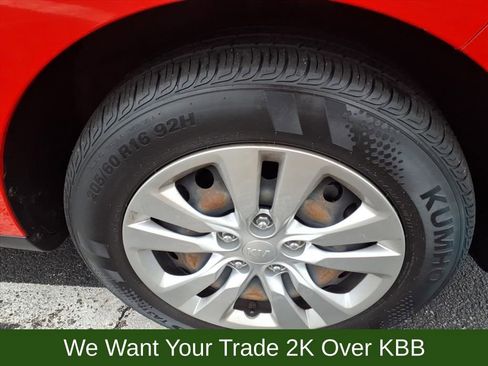 Used 2020 Kia Soul LX image 23