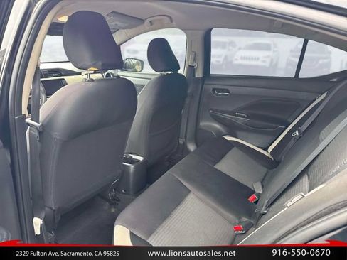Used 2021 Nissan Versa SV FWD image 14