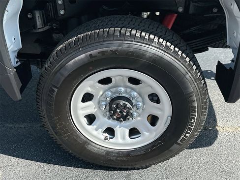 New 2025 GMC Sierra 3500 Pro w/ Convenience Package image 22