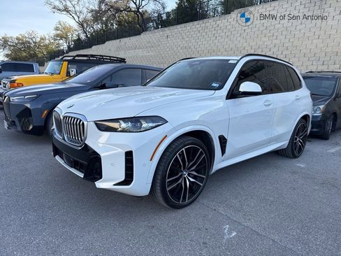 Certified 2024 BMW X5 sDrive40i w/ M Sport Package image 1