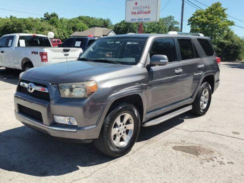 Used 2013 Toyota 4Runner SR5 AWD/4WD image 1