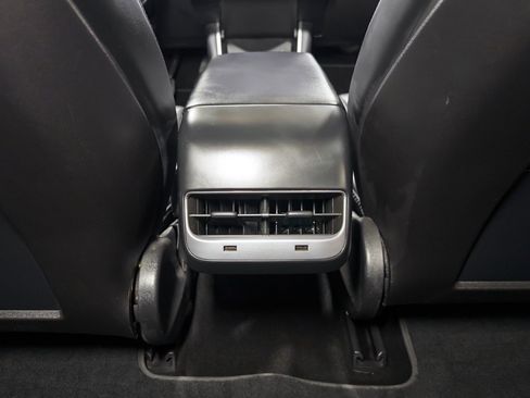 Used 2018 Tesla Model 3 Long Range image 20