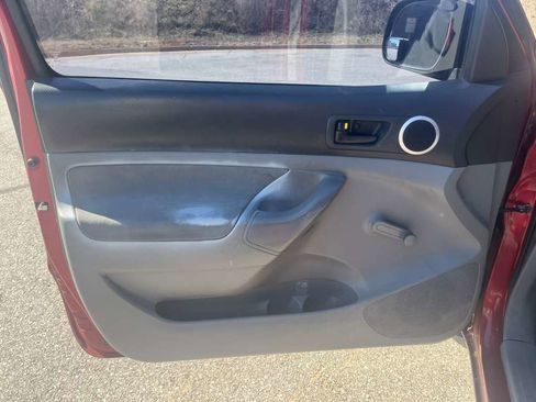 Used 2007 Toyota Tacoma 2WD Regular Cab image 7