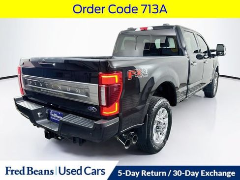 Certified 2022 Ford F350 Platinum w/ FX4 Off-Road Package AWD/4WD image 9