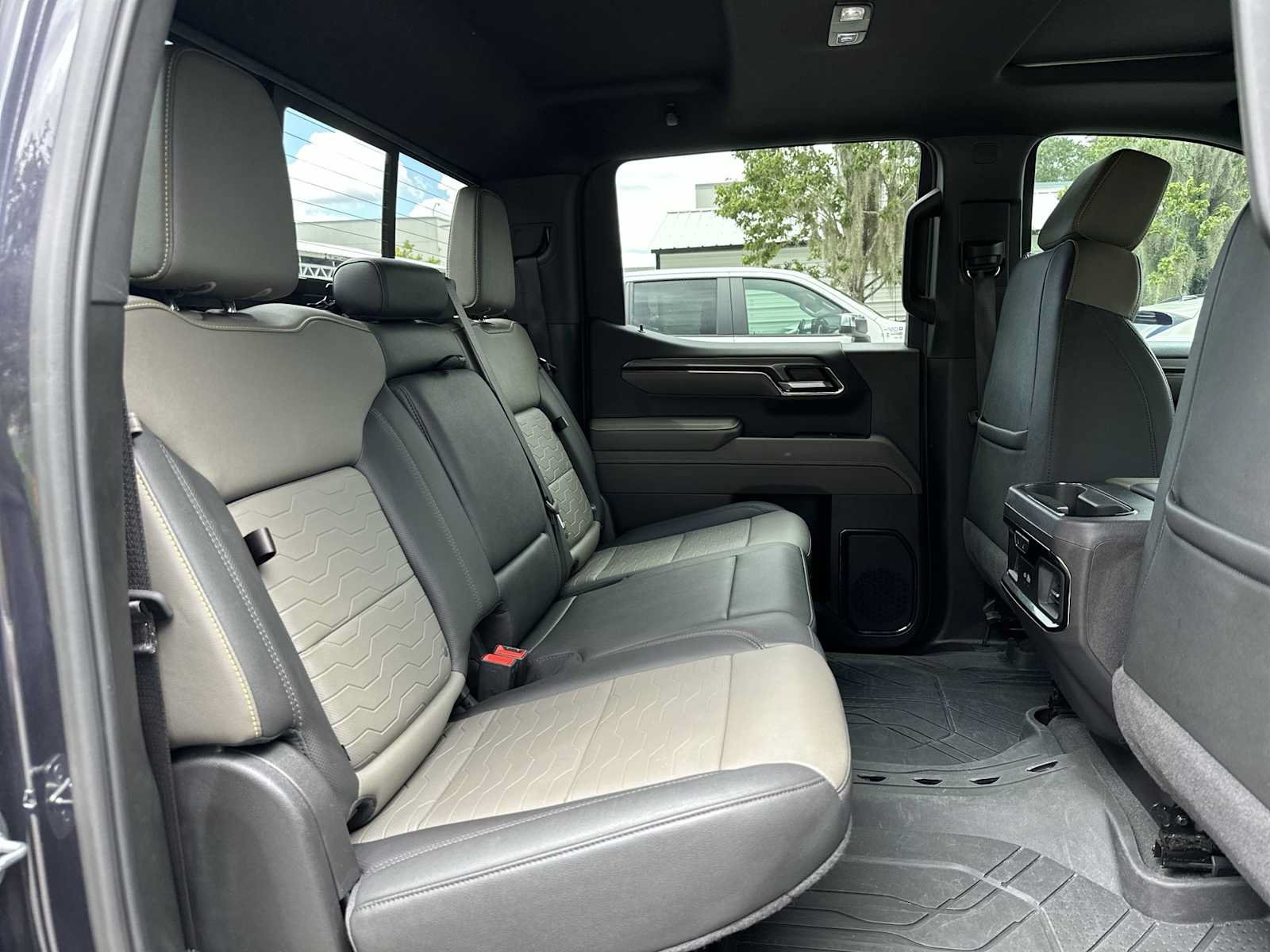 Certified 2024 Chevrolet Silverado 1500 ZR2 w/ Technology Package AWD/4WD image 18