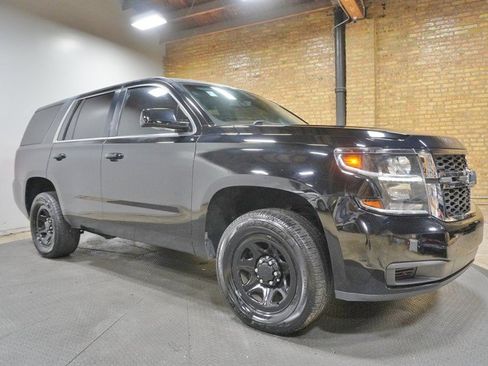 Used 2015 Chevrolet Tahoe 2WD image 6