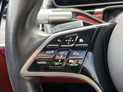 Used 2022 Mercedes-Benz S 500 4MATIC w/ AMG Line Package image 20