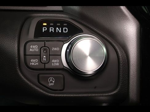 New 2026 RAM 1500 Laramie AWD/4WD image 15