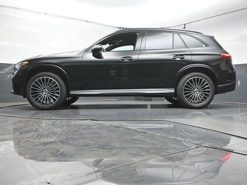 New 2026 Mercedes-Benz GLC 300 image 37