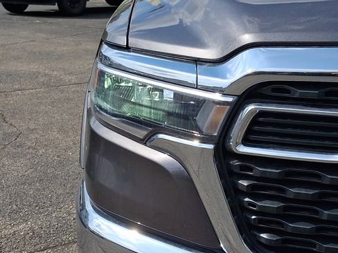 New 2026 RAM 1500 Big Horn AWD/4WD image 9