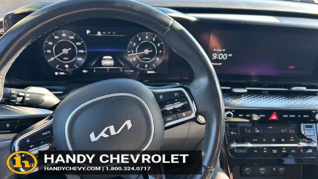 Used 2022 Kia Carnival SX Prestige FWD image 19