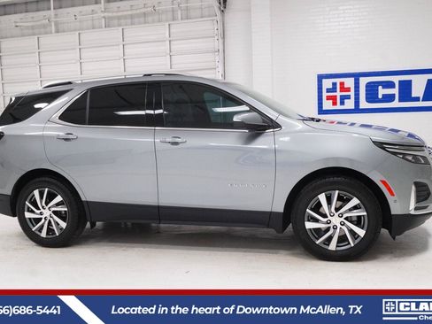 Used 2024 Chevrolet Equinox Premier FWD image 4
