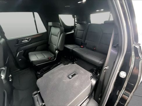 Used 2026 GMC Yukon Denali AWD/4WD image 37